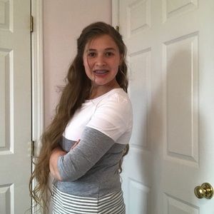 Meet your Posher, Caitlin